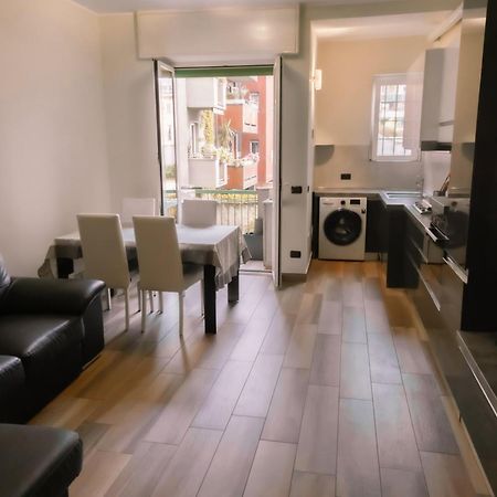 Prestigioso Appartamento In Zona Tortona - Solari 米兰 外观 照片